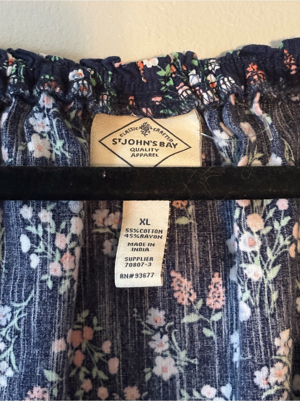 St. John's Bay Navy Floral Tie-Neck Peasant Top- XL - Picture 4 of 4